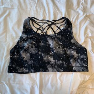 TORRID Strappy Active Galaxy Print Size 5 Bra